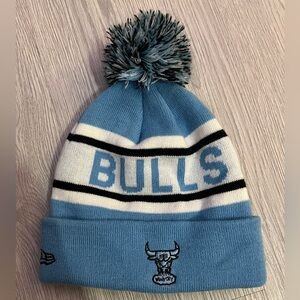 New Era Blue and White Chicago Bulls Beanie